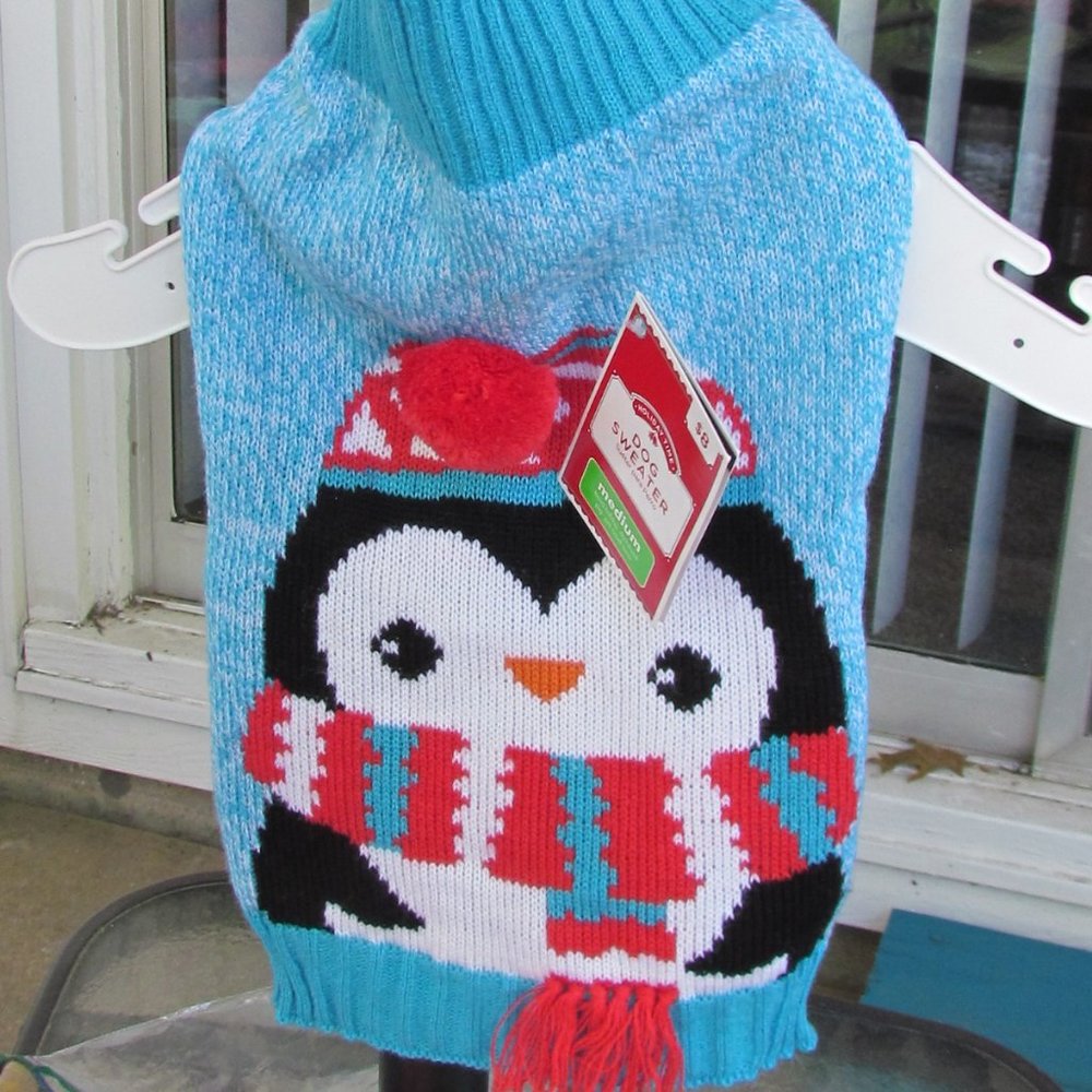 Medium Holiday Dog Sweater NWT